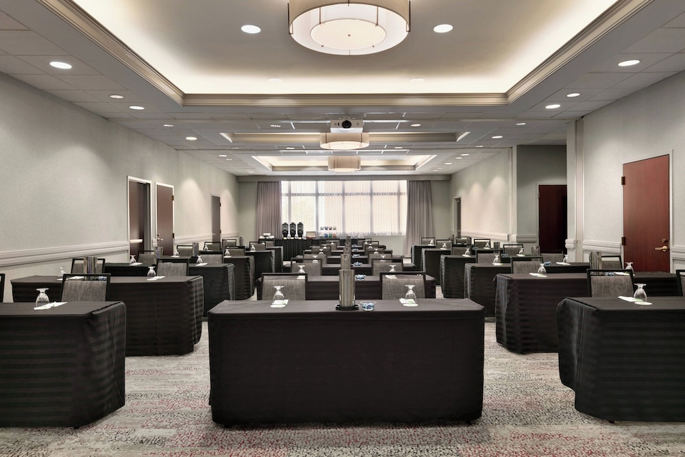 Courtyard by Marriott Tysons McLean - photo 28