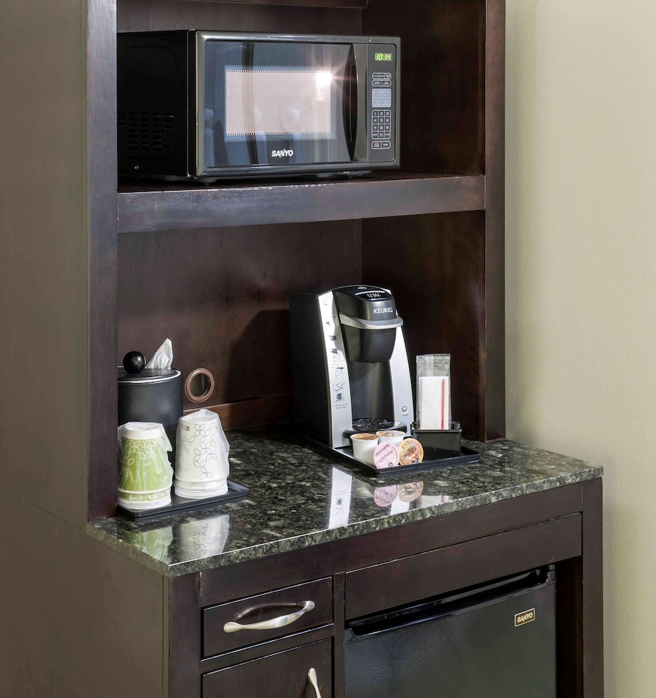 Hilton Garden Inn Dallas Lewisville - photo 11