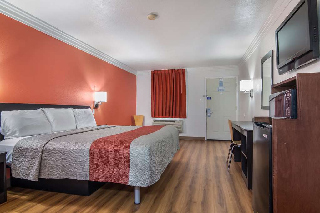 Motel 6 Marshall TX - photo 5