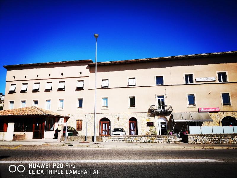 Hôtel Le Ponson — Aubenas — photo 3