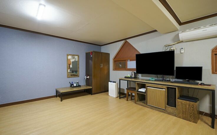 Gyeongsan Bless in Gyeongsan-Si, South Korea