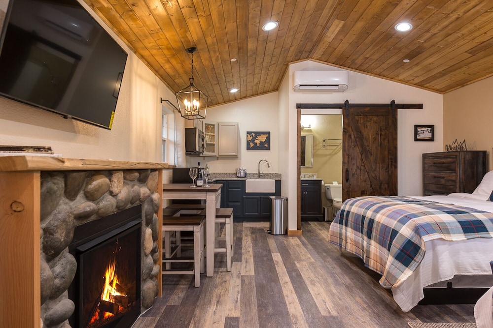 Woodland Inns - photo 15