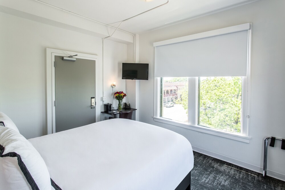 Park Plaza Hotel Seguin - photo 4