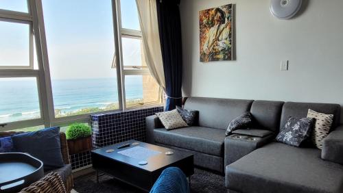 Seafront Apartment Scottburgh Views Piece of Paradise — 4-Star Luxury Hotel in Scottburgh, South Africa