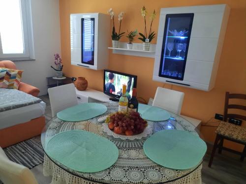 Apartment Orchidea — 4-Star Luxury Hotel in Izola, Slovenia