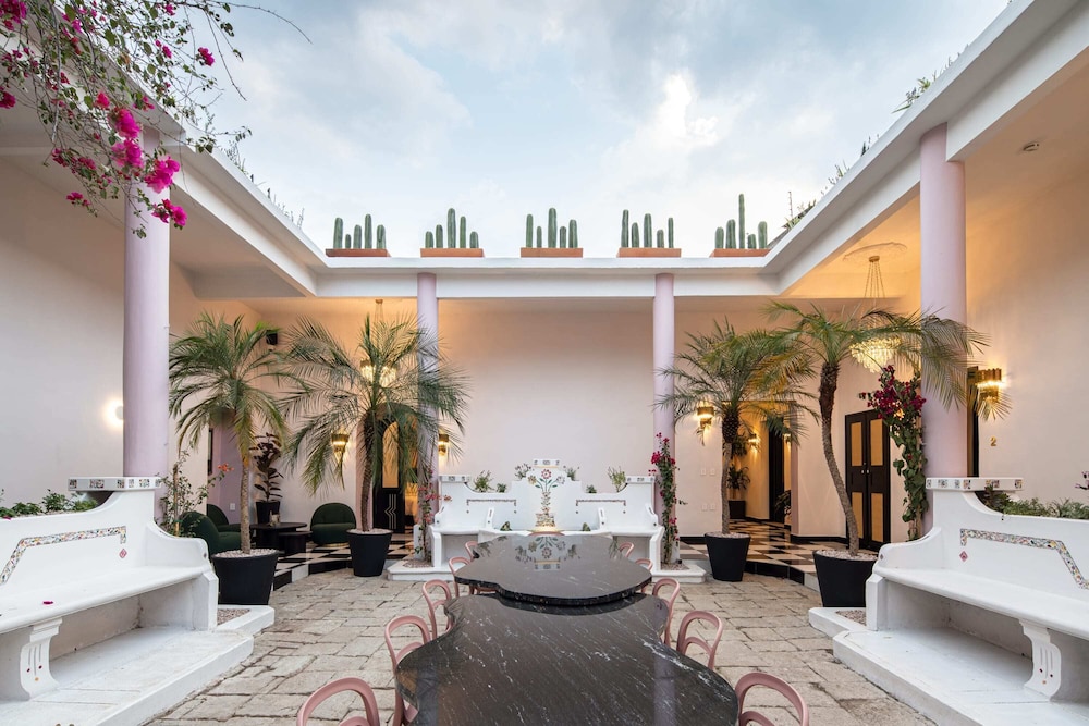 HOLT's Casa De Mi Independencia — 4-Star Luxury Hotel in Oaxaca, Mexico