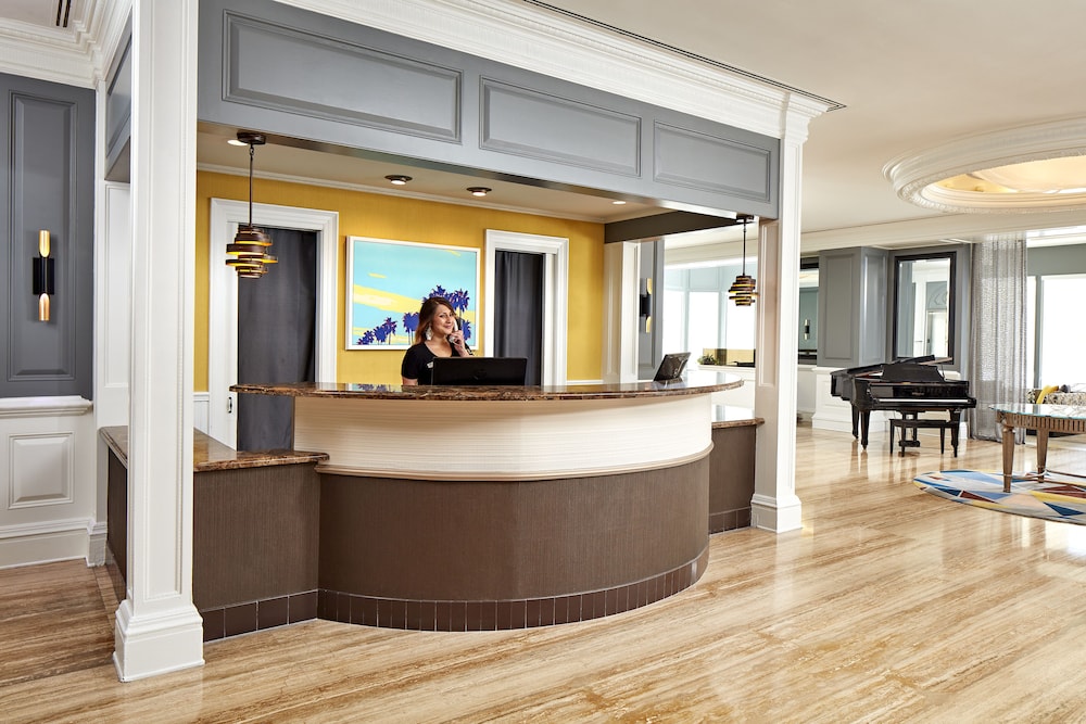 The Bristol Hotel San Diego - photo 2