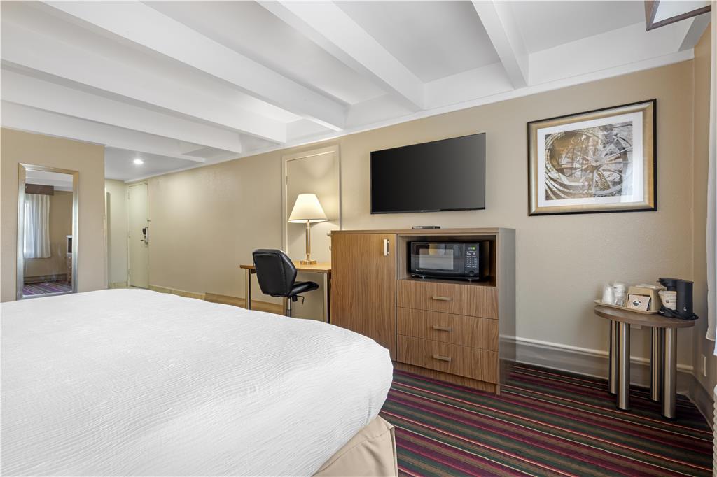 Best Western El Rancho Palacio - photo 19