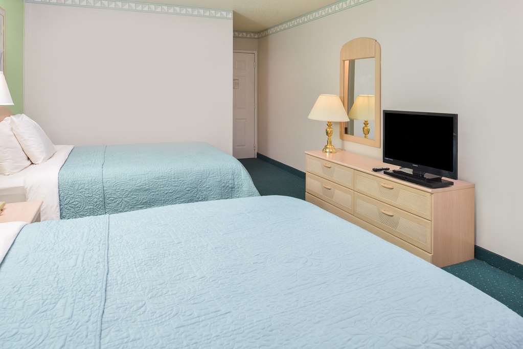 Americas Best Value Inn & Suites Bluffton - photo 14