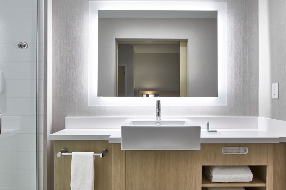 SpringHill Suites by Marriott Jacksonville Beach Oceanfront - photo 40
