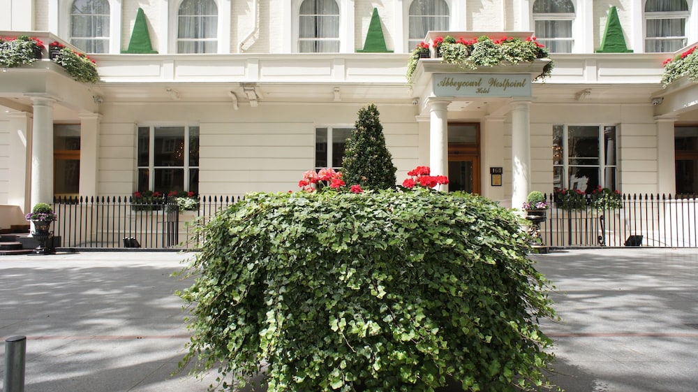 Westpoint Hotel - last minute hotel in London