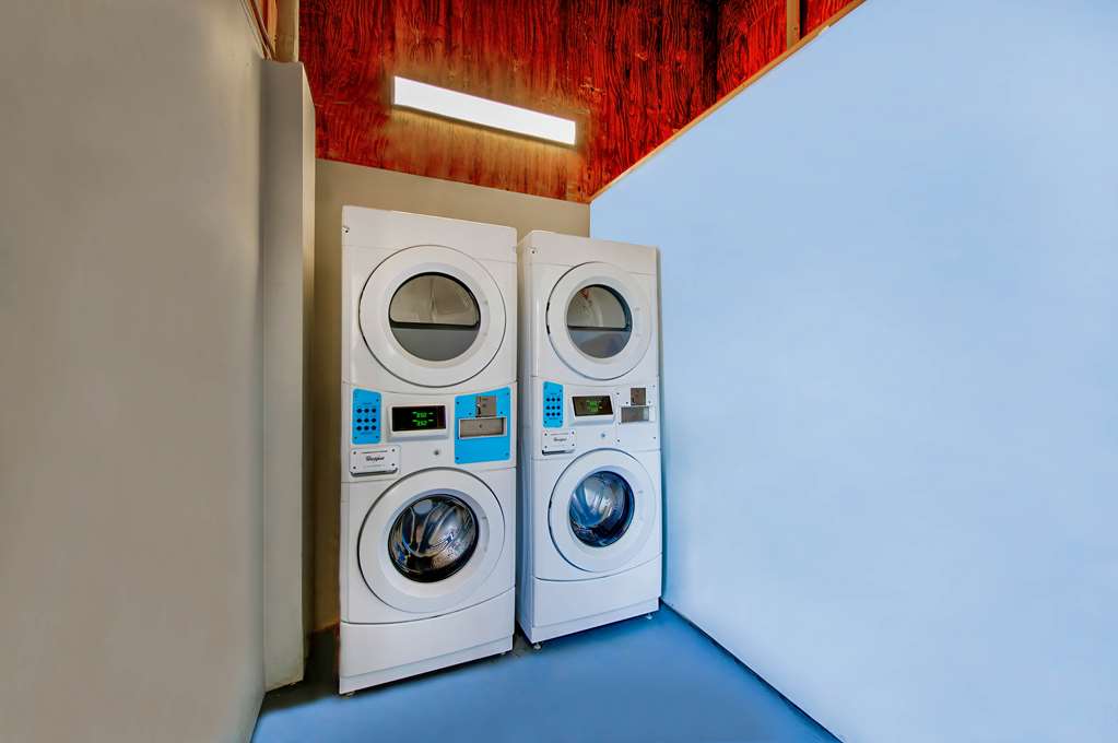 Motel6 Birmingham AL Medical Center - photo 24