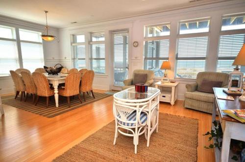 Tar Heel Haven - photo 11