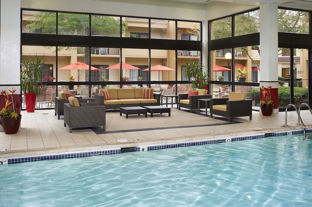 Courtyard by Marriott Chicago Deerfield - photo 15