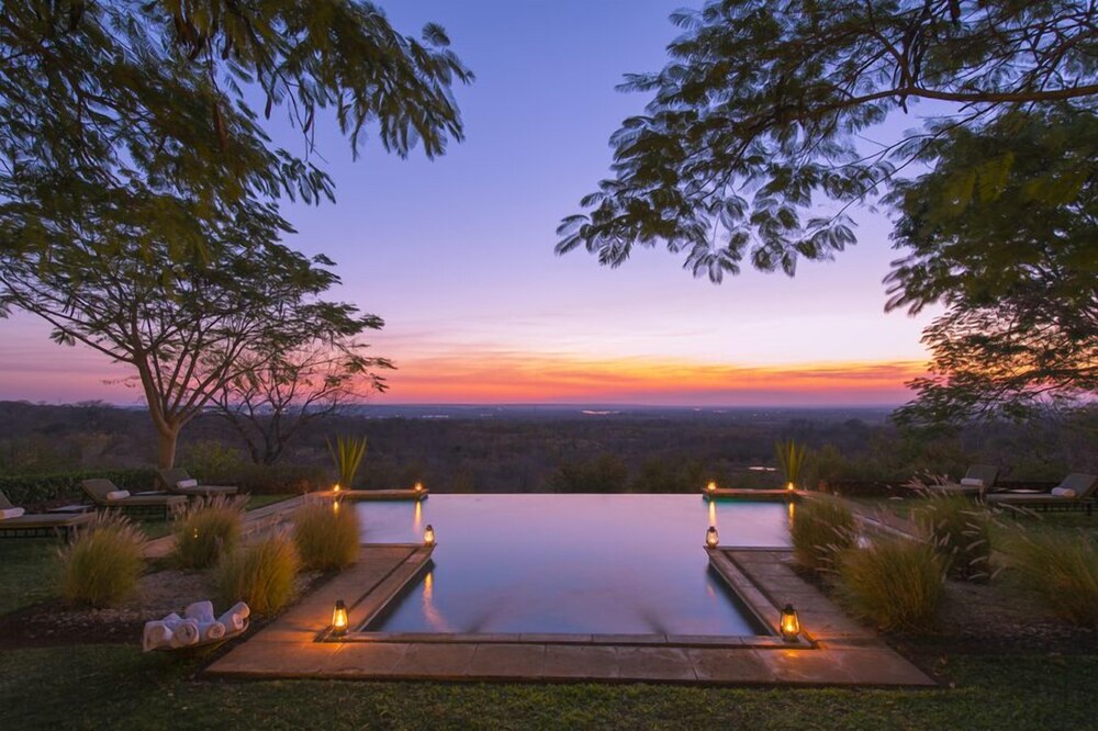 Stanley Safari Lodge — 4-Star Luxury Hotel in Livingstone, Zambia