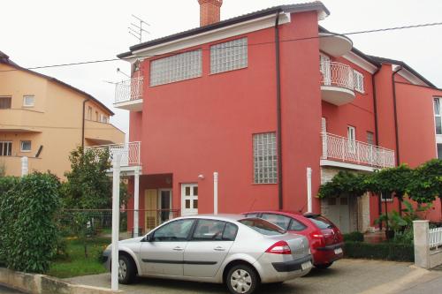 Apartments with a parking space Umag 7058 — 4-Star Luxury Hotel in Umag, Croatia