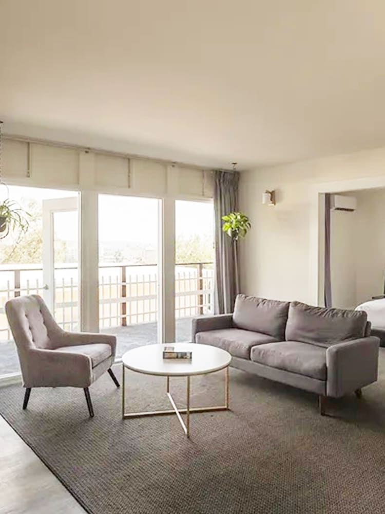 Hollywood Hills Hotel - photo 15