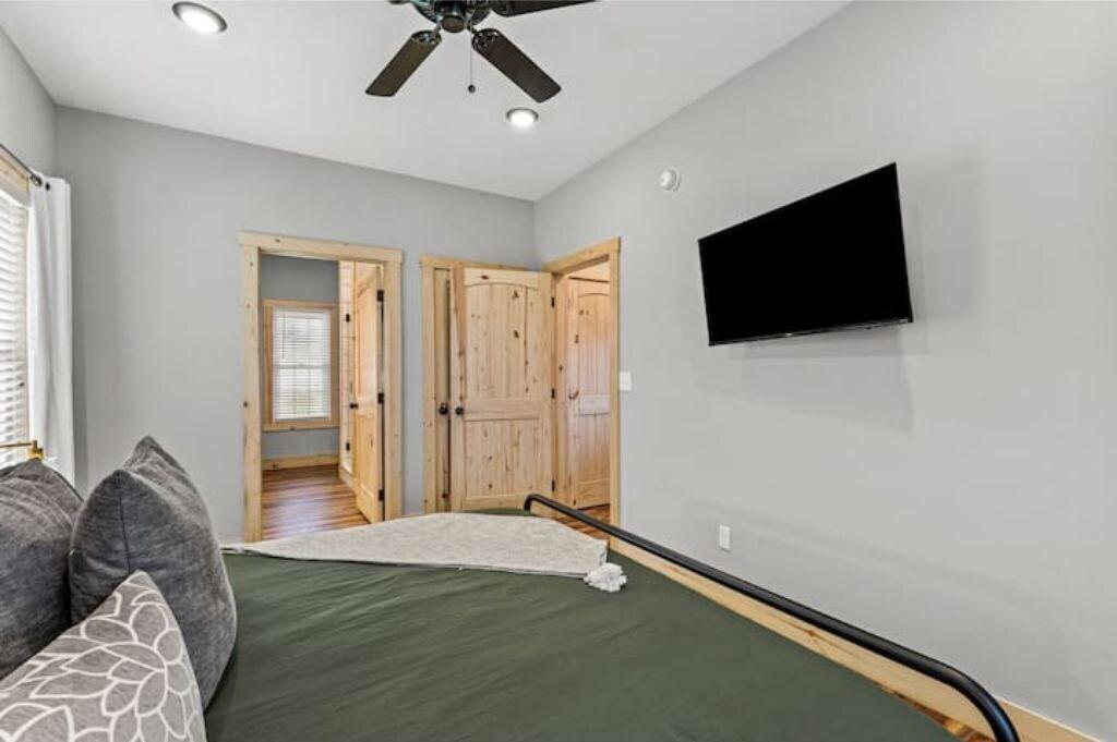 ATV Trailer Parking NEW 5 min to Natural Bridge — hotel in Campton
