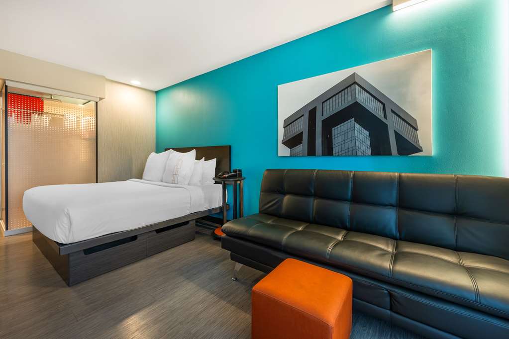 Vīb Best Western Springfield - photo 20
