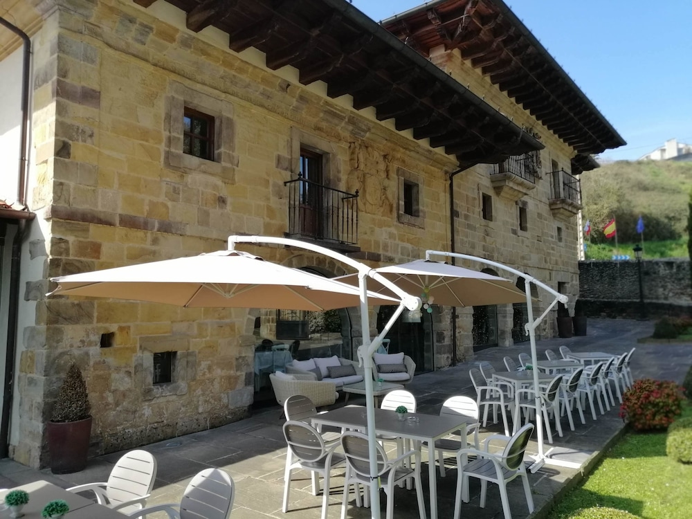 Hotel Palacio de Arce — Unknown City — photo 2