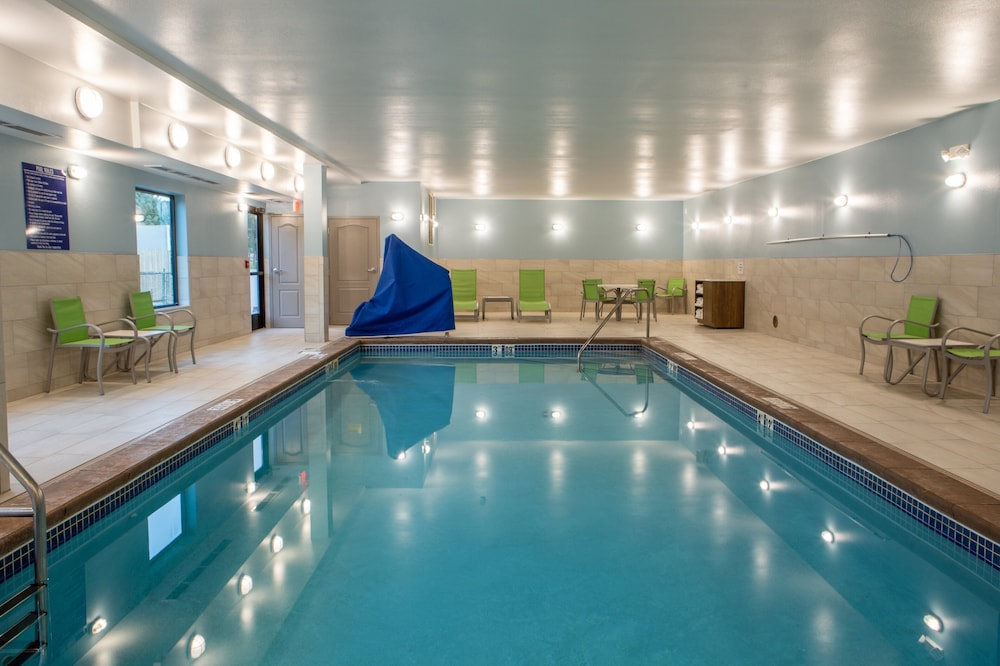 Holiday Inn Express & Suites Sioux City Southern Hills by IHG - photo 54