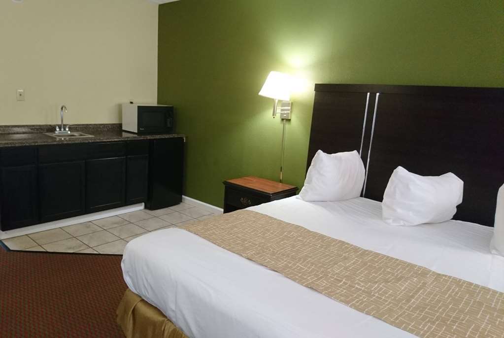 Travelodge by Wyndham Knoxville East - photo 14