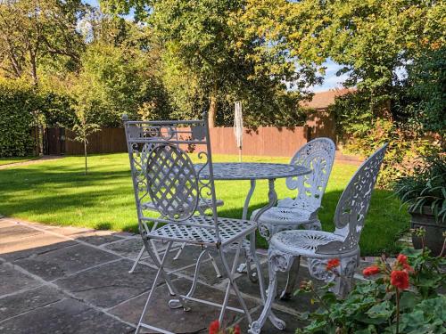 The Beaches - carbon neutral hotel in Hingham