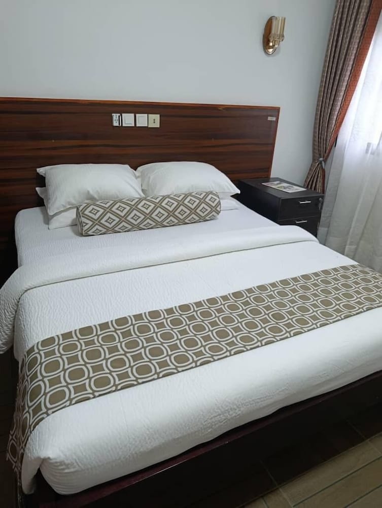 Guim’s Square Hotel in Douala, Cameroon
