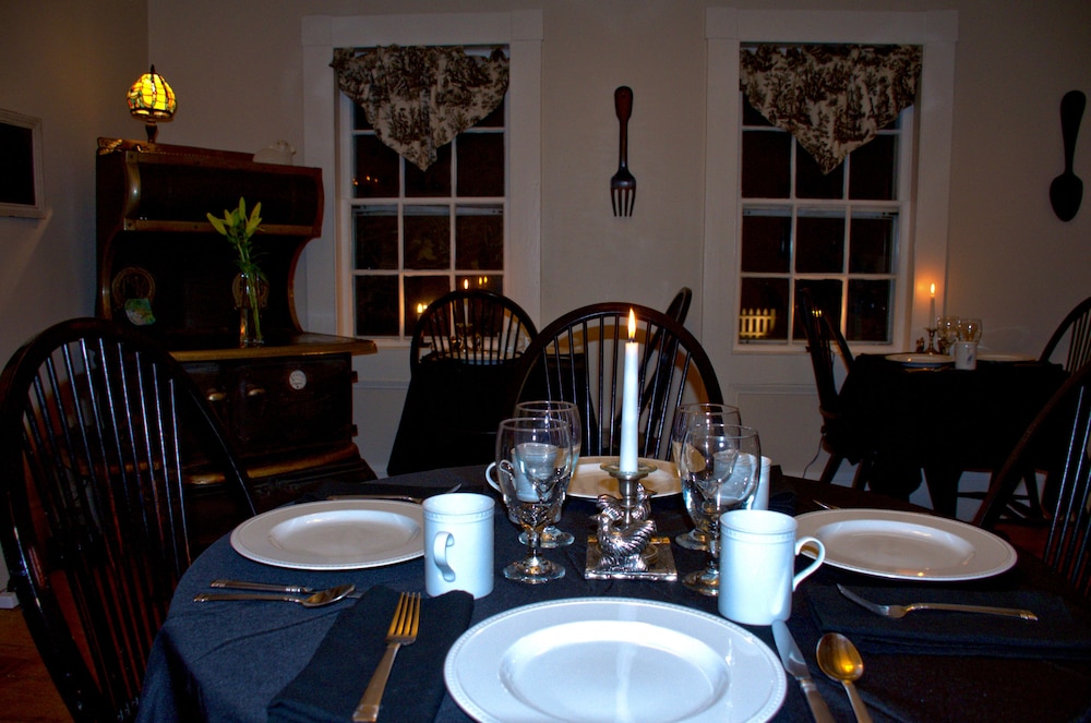 Coach Stop Inn - photo 31