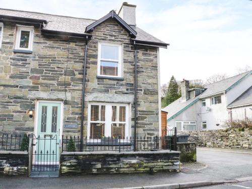 Llwyn Onn — 4-Star Luxury Hotel in Betws-Y-Coed, United Kingdom