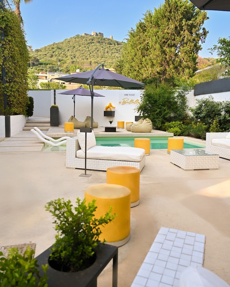 Ghe Kale' Resort — 4-Star Luxury Hotel in San Paolo Bel Sito, Italy