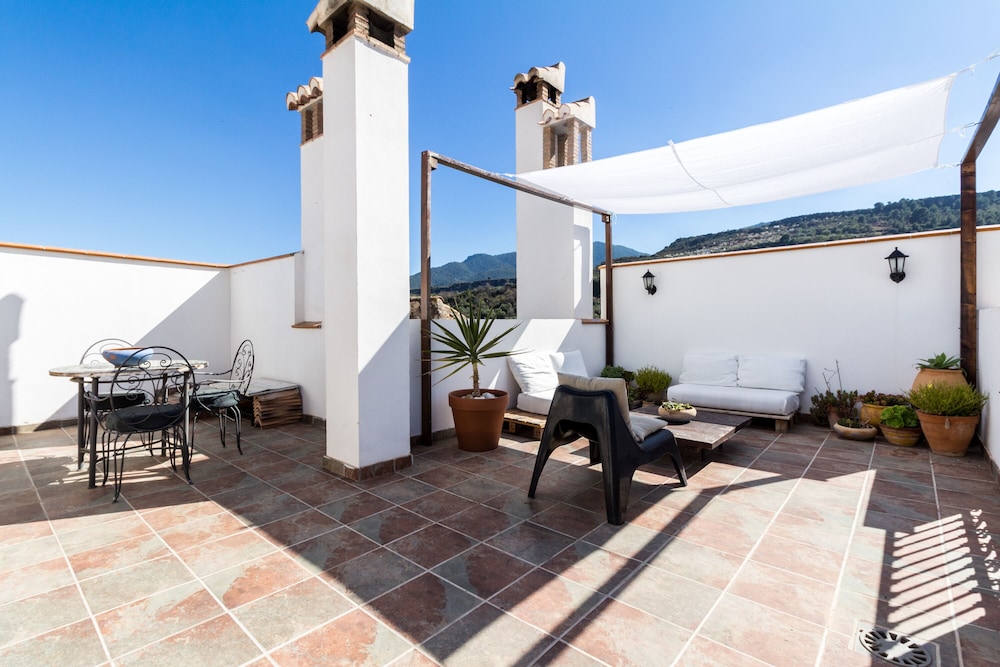 Casa Las Estrellas 12967599 — Albunuelas