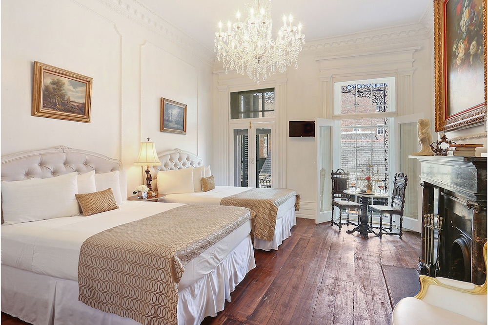 French Quarter Mansion - photo 11