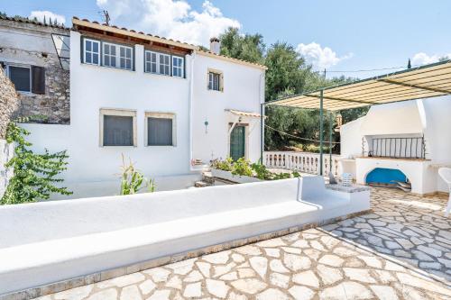 Priest's Traditional Mansion — 4-Star Luxury Hotel in Corfu, Greece