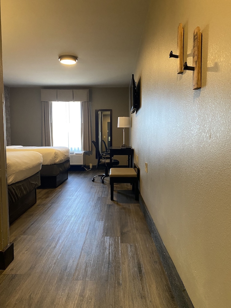 Distill Inn - photo 11