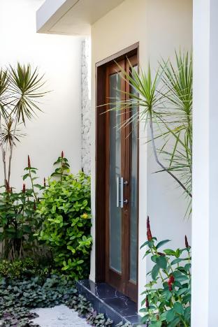 Quiet 1 Bed Room Private Pool Villa in Seminyak — 4-Star Luxury Hotel in Bali, Indonesia