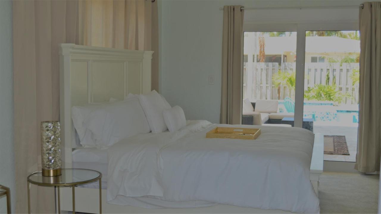 Private Heated Pool Resort Style Home Minutes From the Beach - photo 25