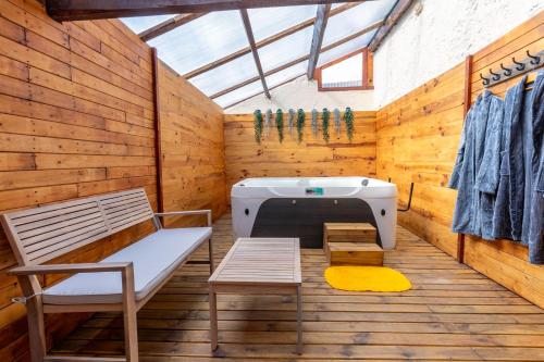 La Maisonnette Bien Etre — hotel in Bagneux