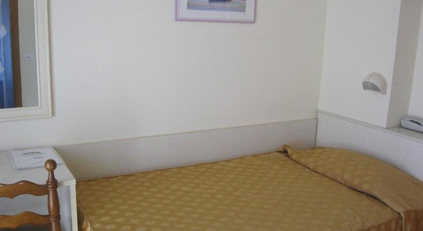 Hotel Garnì Anna - last minute hotel in Cervia