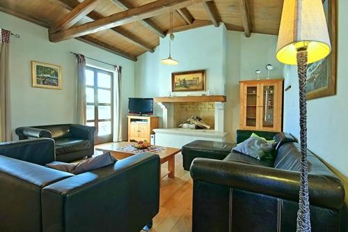 Villa Angelina by IstriaLux — 4-Star Luxury Hotel in Svetvincenat, Croatia