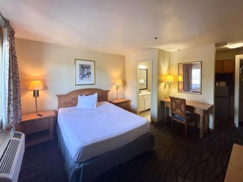 Studio 6 Tempe AZ Elliot Road - photo 5