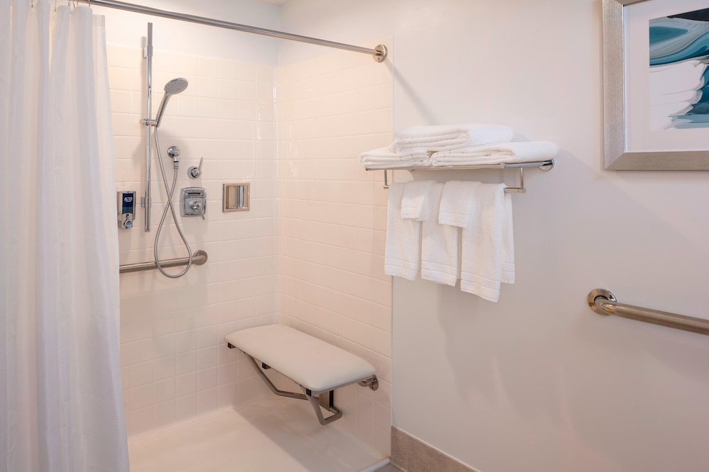 Four Points By Sheraton Norwood - photo 43