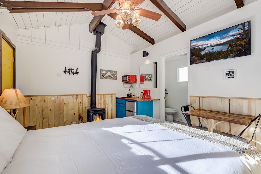 Tahoe Mountain inn - photo 8