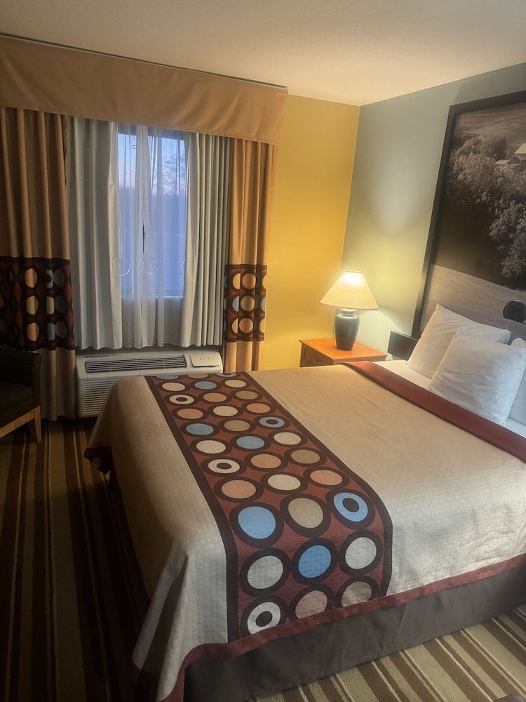 Super 8 by Wyndham Sparta - photo 12