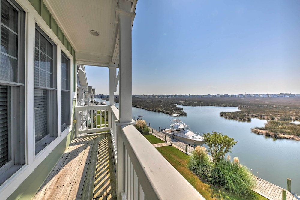 Manteo Waterfront Resort Home with 30 Ft Dock - featured photo
