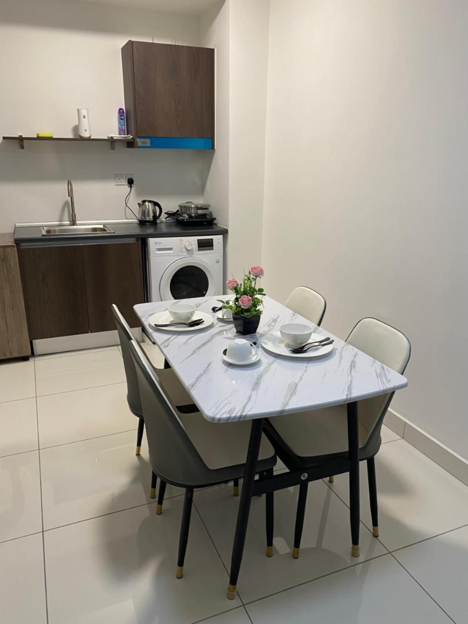 Edumetro apartment subang jaya by Fieza — 4-Star Luxury Hotel in Subang Jaya, Malaysia
