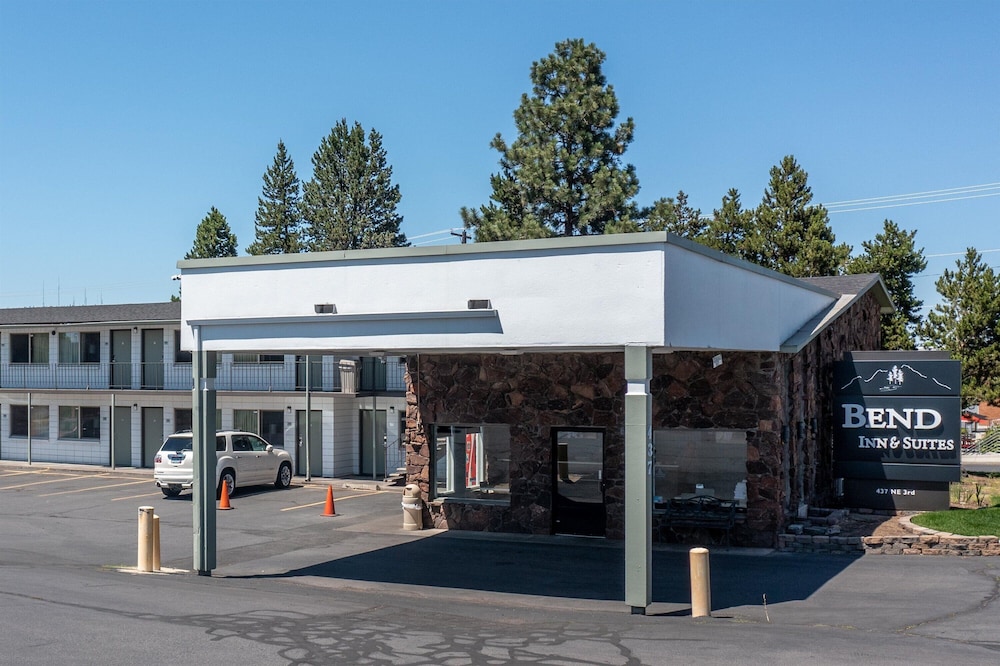 Bend Inn & Suites - carbon neutral hotel in Bend