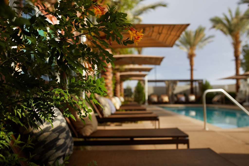 Hyatt Place Las Vegas at Silverton Village - photo 4