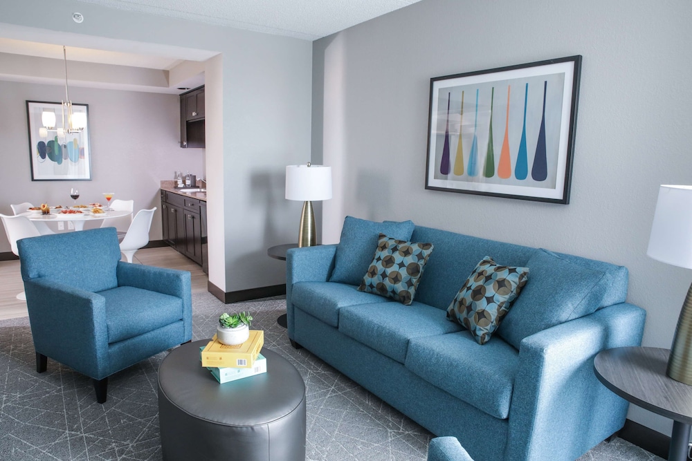The Rewind West Des Moines Tapestry Collection by Hilton - photo 19