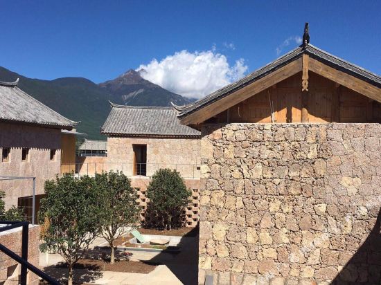 Qingpu Culture Hotel — 4-Star Luxury Hotel in Lijiang, People's Republic of China